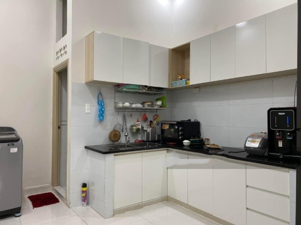 Bán nhà đẹp 2 tầng sát khu Him Lam tại Phường 1, Quận 4, Hồ Chí Minh